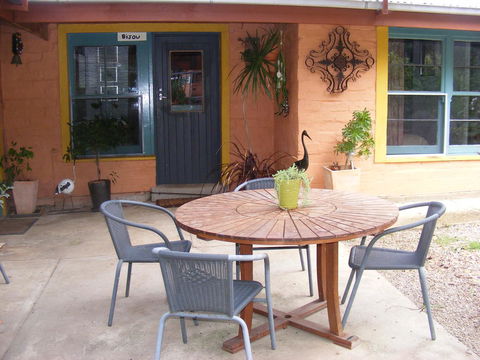 Trevalia Accommodation - New Castle Holiday 14