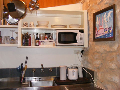 Trevalia Accommodation - New Castle Holiday 17