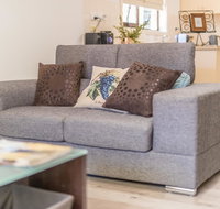 Tanunda's Magpie House - New Castle Holiday