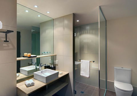 Pullman Adelaide - New Castle Holiday 35