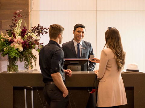 Pullman Adelaide - New Castle Holiday 1