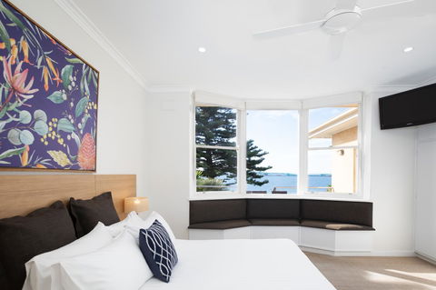 Bay 10 - Suites And Apartments - New Castle Holiday 3