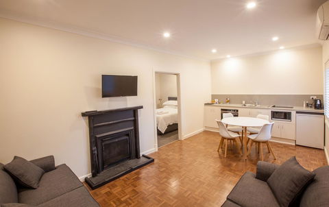 The Mill Apartments Clare Valley - New Castle Holiday 4