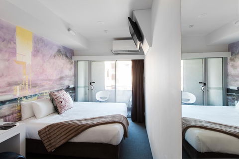 Majestic Minima Hotel - New Castle Holiday 11