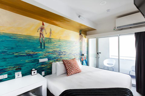 Majestic Minima Hotel - New Castle Holiday 0