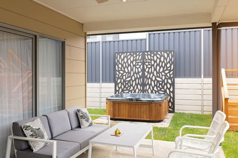 Boutique Getaway On Wright - New Castle Holiday 20