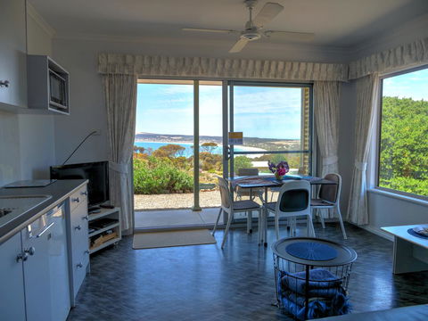 Emu Bay Holiday Homes - New Castle Holiday 26