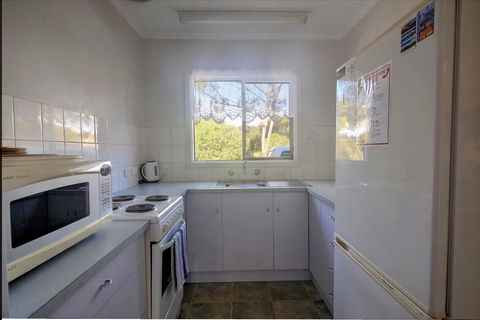 Emu Bay Holiday Homes - New Castle Holiday 4