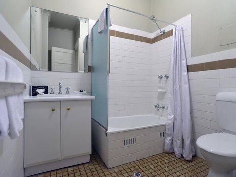 Mansions On Pulteney - New Castle Holiday 8