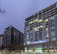 Oaks Embassy - New Castle Holiday