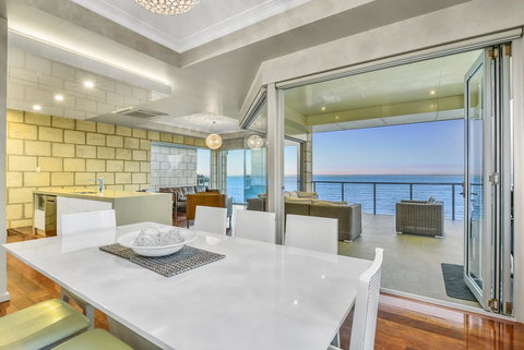 Aloha Waterfront Properties - New Castle Holiday 9