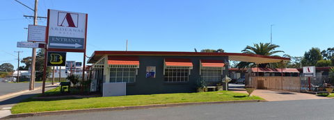 Ardeanal Motel - New Castle Holiday 1