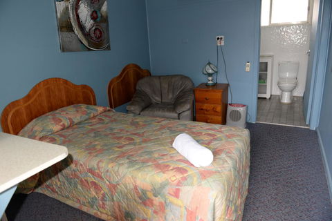 Ardeanal Motel - New Castle Holiday 38