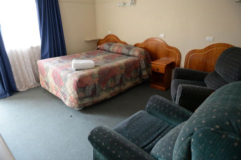 Ardeanal Motel - New Castle Holiday 35
