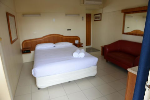 Ardeanal Motel - New Castle Holiday 16