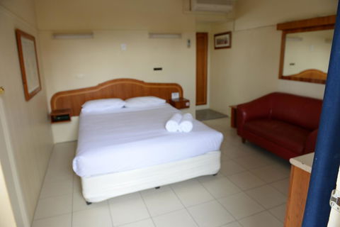 Ardeanal Motel - New Castle Holiday 15