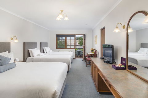 Adelaide Inn - New Castle Holiday 8