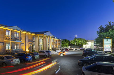 Adelaide Inn - New Castle Holiday 0