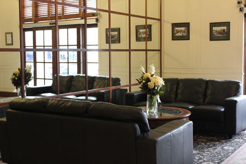 Adelaide Inn - New Castle Holiday 3