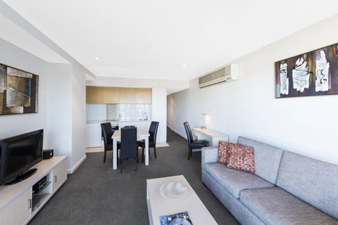 IStay Precinct Adelaide - New Castle Holiday 21