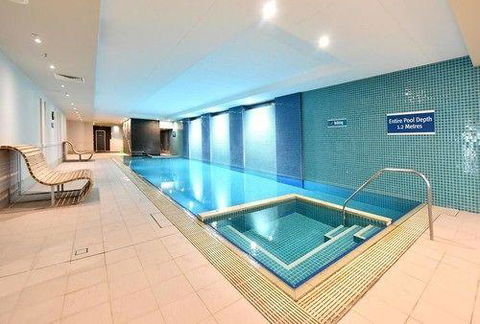 Beachside Luxury Getaway In Glenelg - New Castle Holiday 6