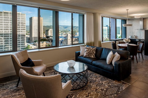 Suite 11 Victoria Square - New Castle Holiday 5