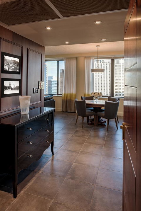 Suite 11 Victoria Square - New Castle Holiday 6