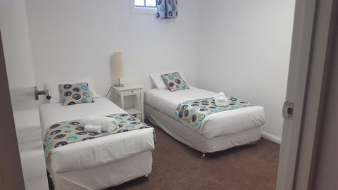 Aart Apartments - New Castle Holiday 14