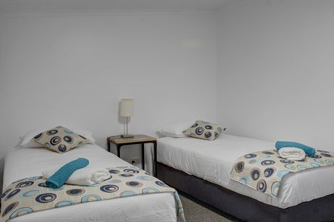 Aart Apartments - New Castle Holiday 22