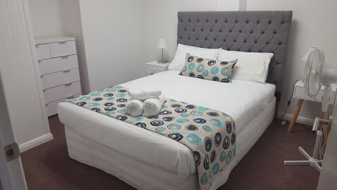 Aart Apartments - New Castle Holiday 15