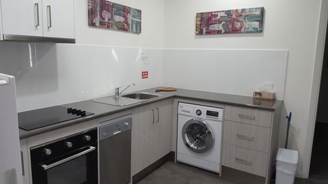 Aart Apartments - New Castle Holiday 6