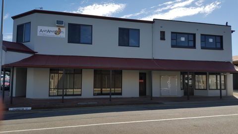 Aart Apartments - New Castle Holiday 4