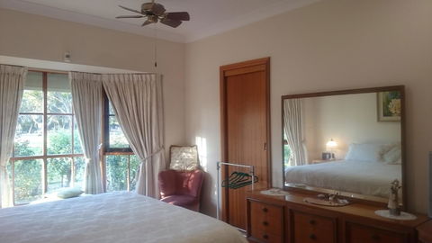 Gaerwood B&B - New Castle Holiday 4