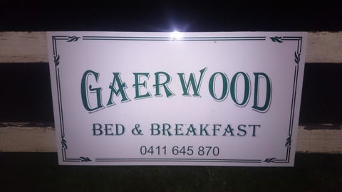 Gaerwood B&B - New Castle Holiday 14