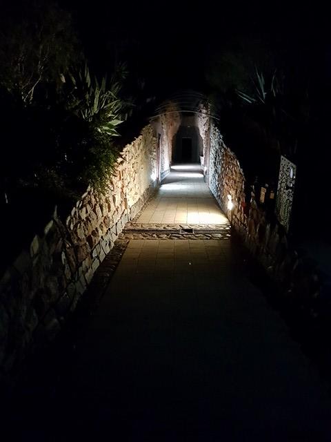 Zen Underground B&B - New Castle Holiday 13