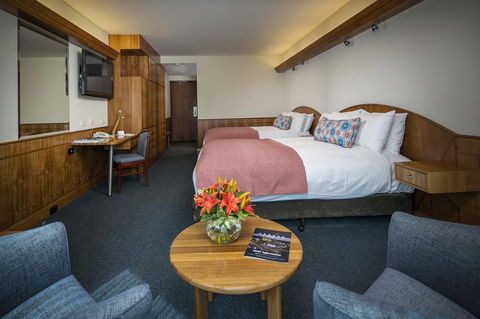 Arkaba Hotel - New Castle Holiday 8