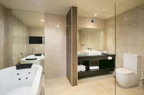 Arkaba Hotel - New Castle Holiday 26