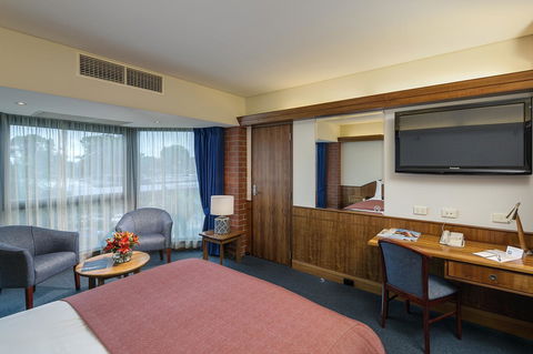 Arkaba Hotel - New Castle Holiday 11