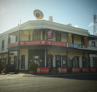 Commercial Hotel Morgan - New Castle Holiday