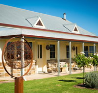 Barossa Vineyard Cottages - New Castle Holiday