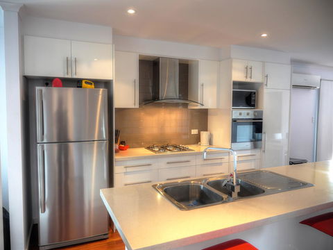 Home On Torrens - New Castle Holiday 0