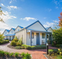 The Studios by Haus - New Castle Holiday