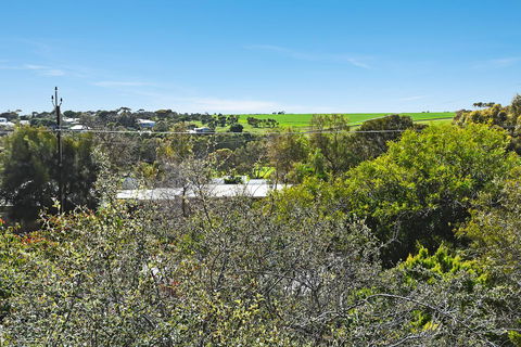 Port Of Call - Port Willunga - C21 SouthCoast Holidays - New Castle Holiday 6