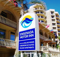 Ensenada Motor Inn and Suites - New Castle Holiday