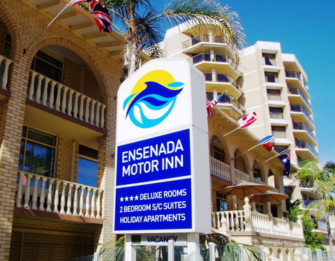 Ensenada Motor Inn And Suites - New Castle Holiday 0