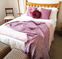 Hilda Anna's - New Castle Holiday