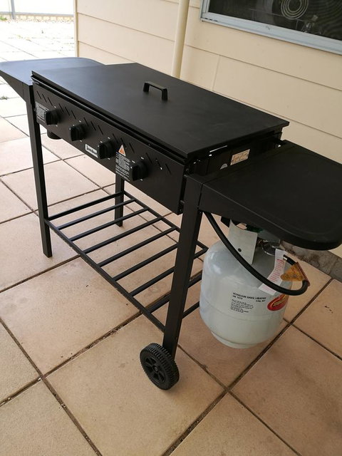 Hilda Anna's - New Castle Holiday 42