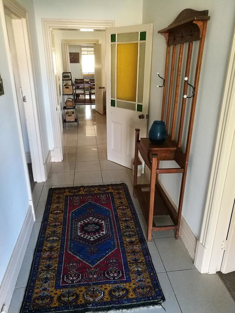 Hilda Anna's - New Castle Holiday 1