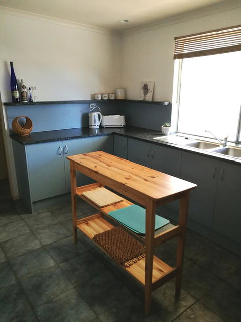 Hilda Anna's - New Castle Holiday 32