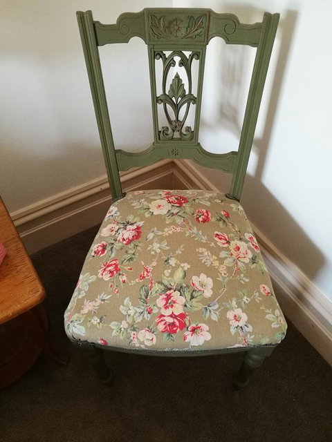 Hilda Anna's - New Castle Holiday 18